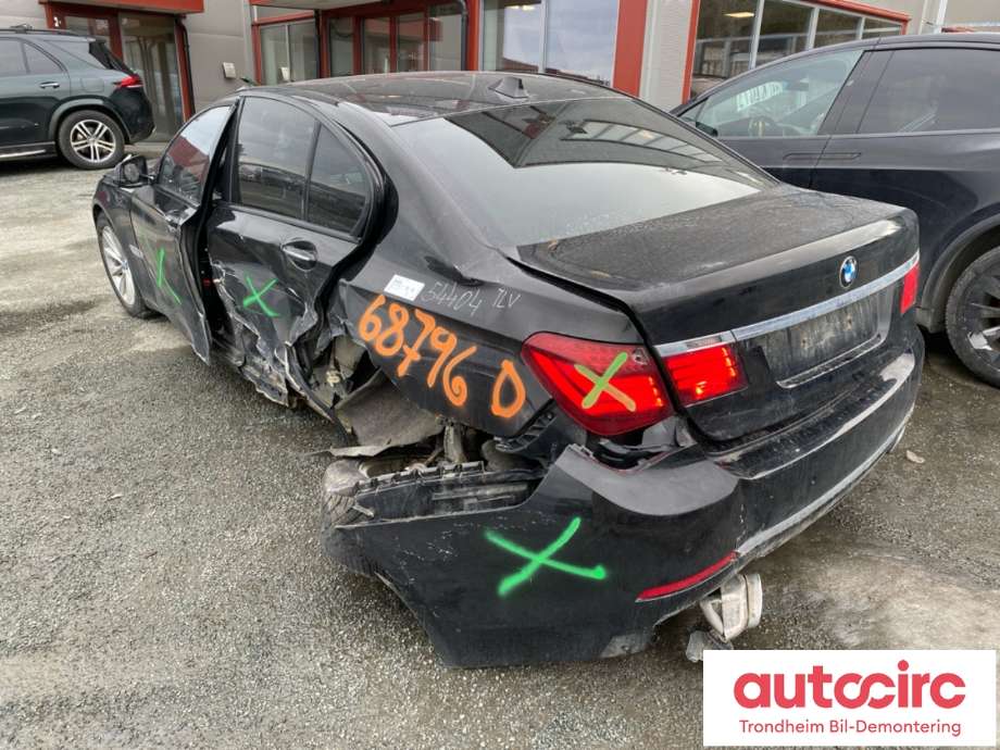 BMW 7-Serie 2009-2015 (F01/F02/F03/F04) (F01/F02/F03/F04), Motorkode: N57-D30B, Girkassekode: 24008742499