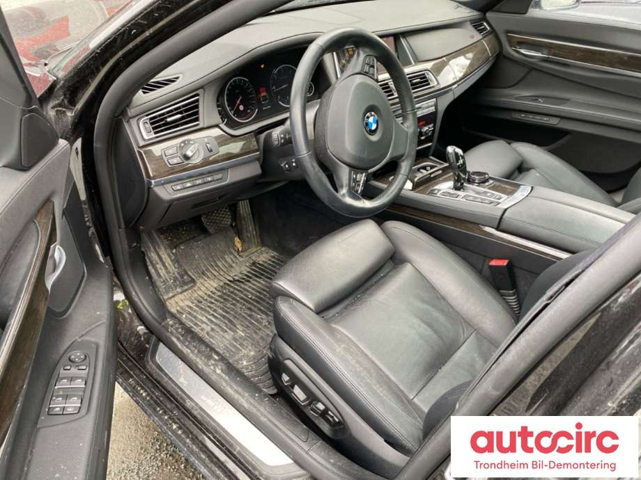 BMW 7-Serie 2009-2015 (F01/F02/F03/F04) (F01/F02/F03/F04), Motorkode: N57-D30B, Girkassekode: 24008742499