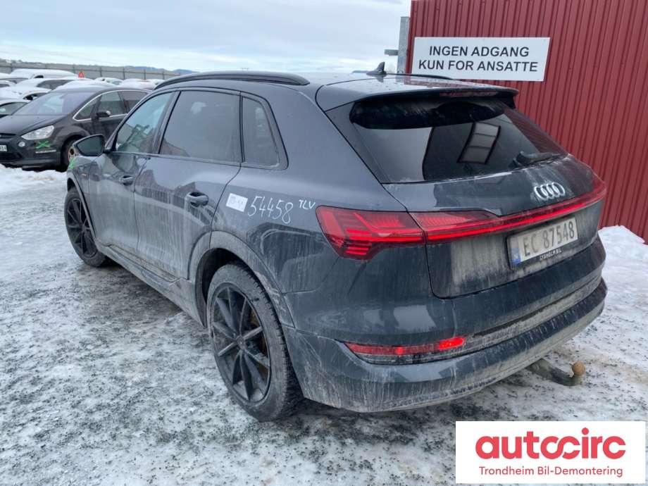 Audi e-tron 2018-->> , Motorkode: EAS|EAW, Girkassekode: TRINNLØS