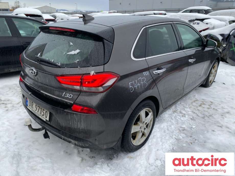 Hyundai i30 2017-2020 (Type III) , Motorkode: G4LD-6I, Girkassekode: M53UGDA38005