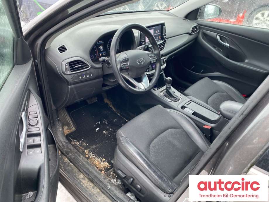 Hyundai i30 2017-2020 (Type III) , Motorkode: G4LD-6I, Girkassekode: M53UGDA38005