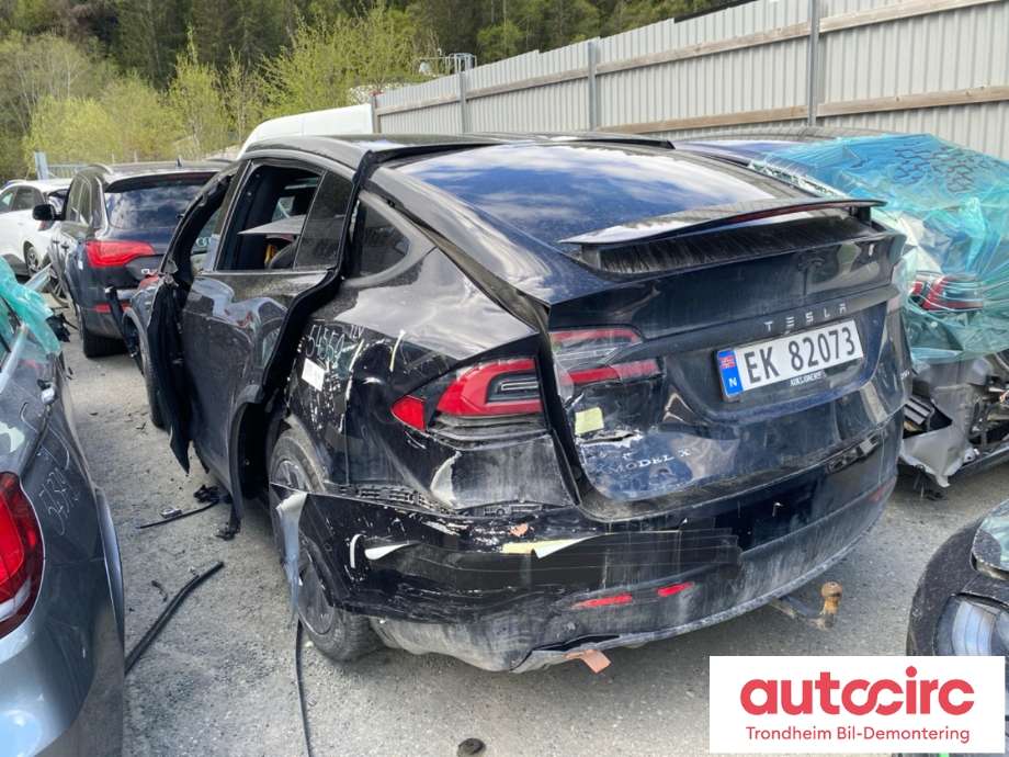 Tesla Model X 2016-->> delebil , Motorkode: L2S|L2S, Girkassekode: TRINNLØS