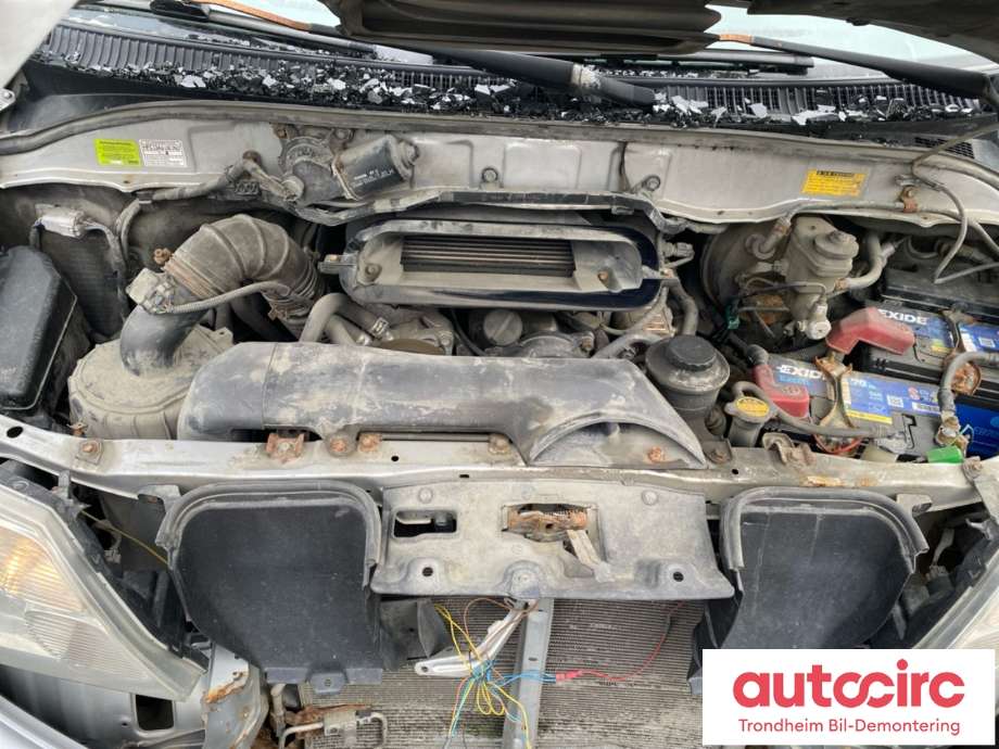 Toyota Hiace 2007-2012 (Fase 3) , Motorkode: 2KD-FTV, Girkassekode: 3303026A60