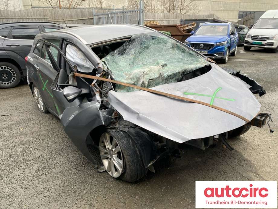 Hyundai i30 2012-2017 (Type II) , Motorkode: D4FB-5L, Girkassekode: 450003BJD0
