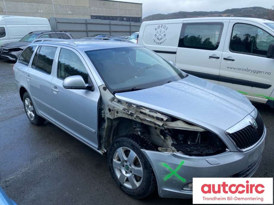 Škoda Octavia 2009-2013 (Type II, Fase 2) , Motorkode: CFHF, Girkassekode: NFR