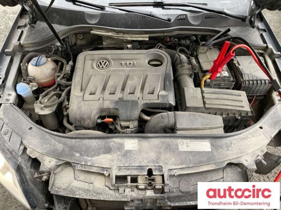 VW Passat 2011-2015 (B7) (B7), Motorkode: CFFB, Girkassekode: NFV