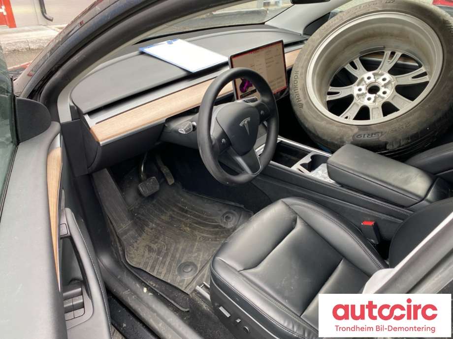 Tesla Model Y 2021-2024 (Type I) , Motorkode: 3D3|3D7, Girkassekode: TRINNLØS