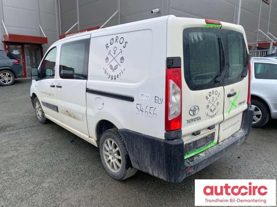 Toyota Proace 2013-2016 (Type I) , Motorkode: RH02, Girkassekode: SU001A2464