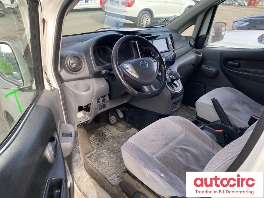 Nissan E-NV200 2014-->> , Motorkode: EM57, Girkassekode: 320104FA0B