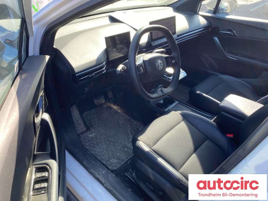 MG MG4 2022-->> , Motorkode: TZ180XS0951, Girkassekode: 