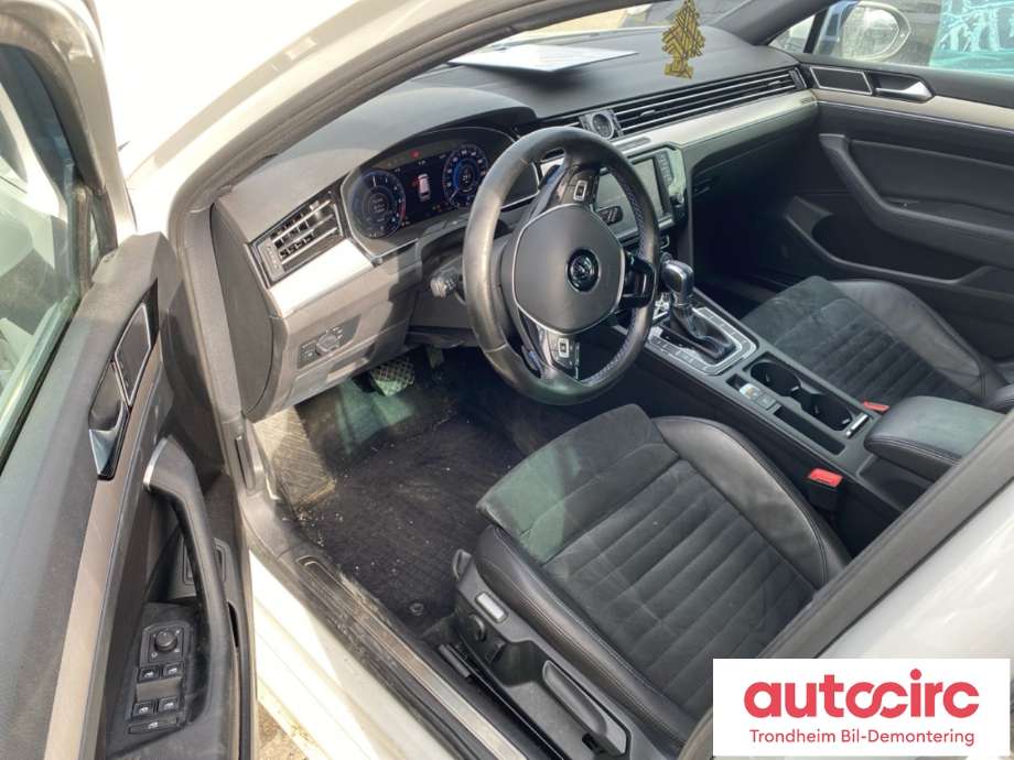 VW Passat 2015-2019 (Fase 1) (B8) (B8), Motorkode: CUKC, Girkassekode: RNV