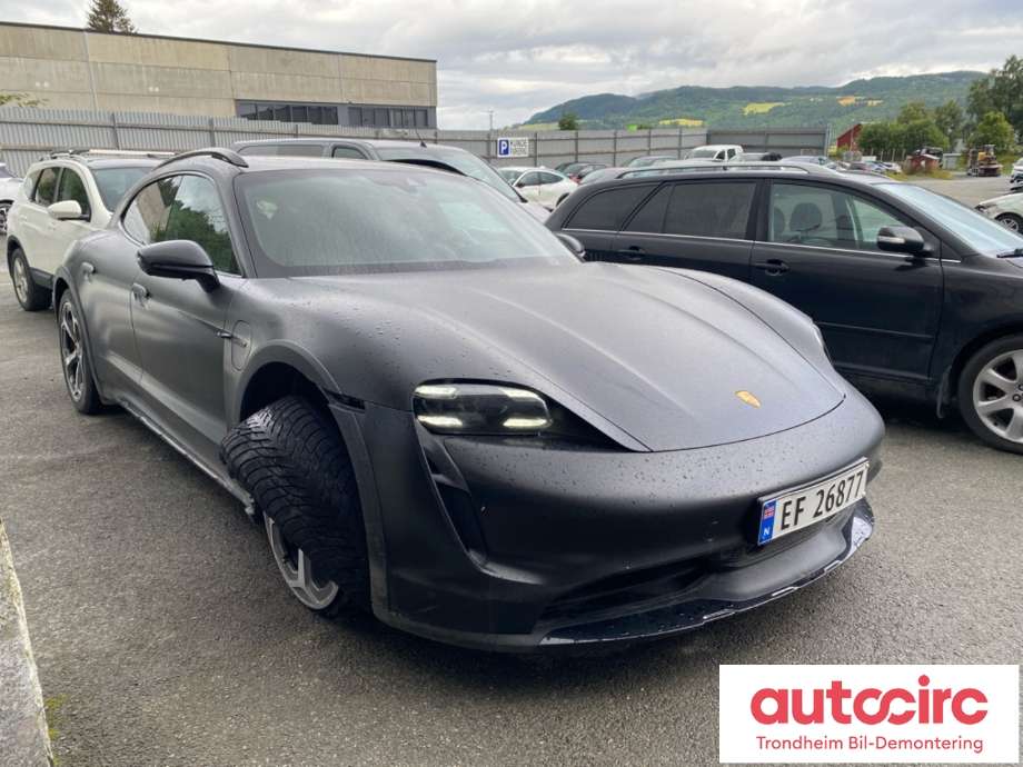Porsche Taycan 2019-->> delebil , Motorkode: EBFA, Girkassekode: A0MEA