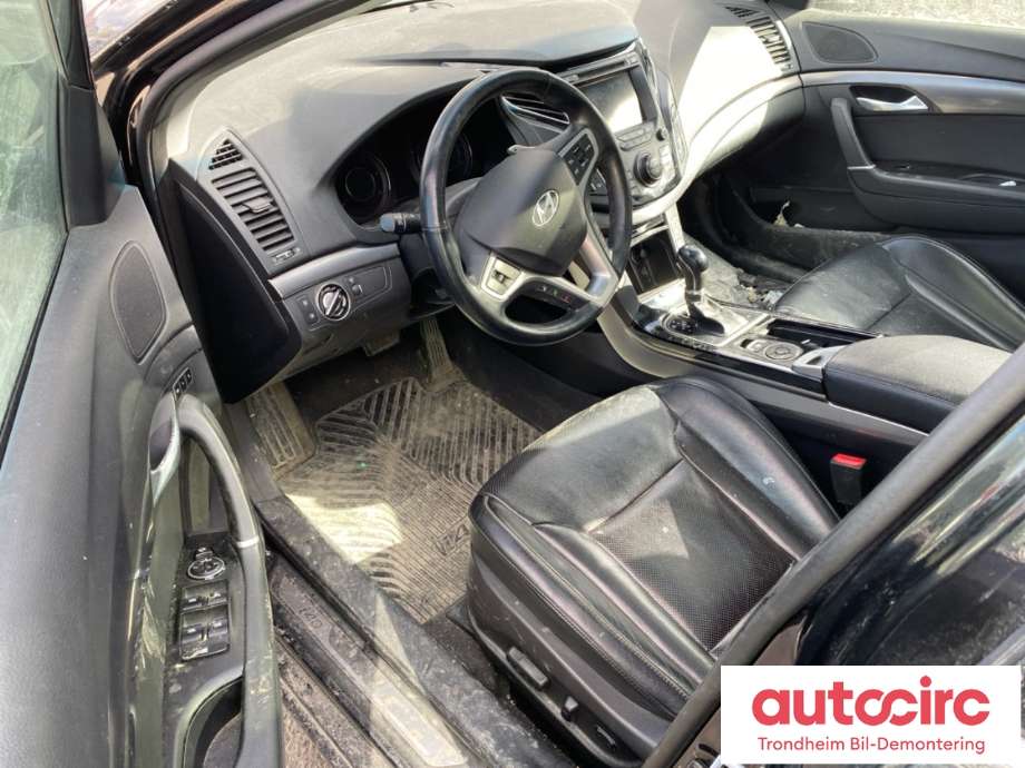Hyundai i40 2012-2017 , Motorkode: D4FD, Girkassekode: 450003BEH0