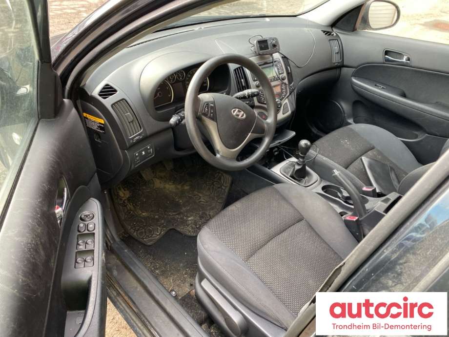 Hyundai i30 2007-2012 (Type I) , Motorkode: D4FB-FL, Girkassekode: 4300032320