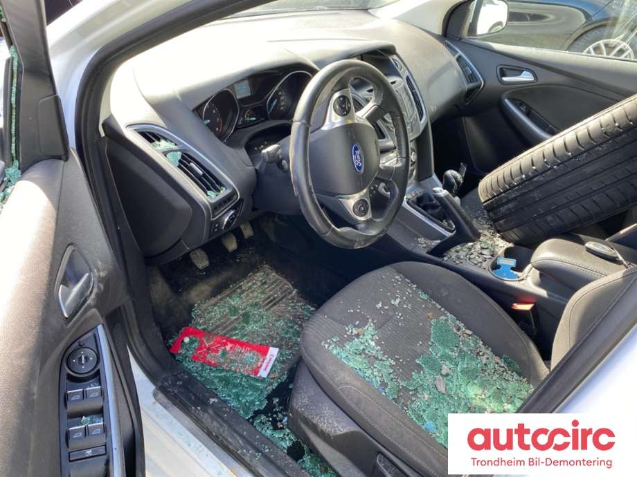 Ford Focus 2011-2014 (Type III, Fase 1) , Motorkode: M1DA, Girkassekode: CV6R7002PG