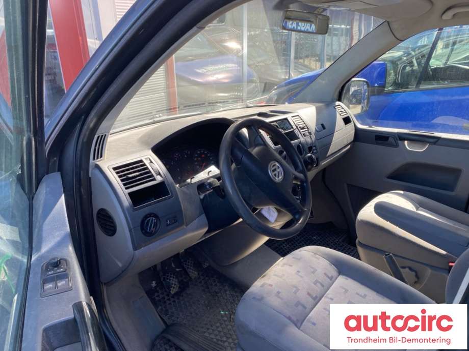 VW Transporter / Caravelle 2003-2009 (Fase 1) (T5) (T5), Motorkode: AXE, Girkassekode: HNC