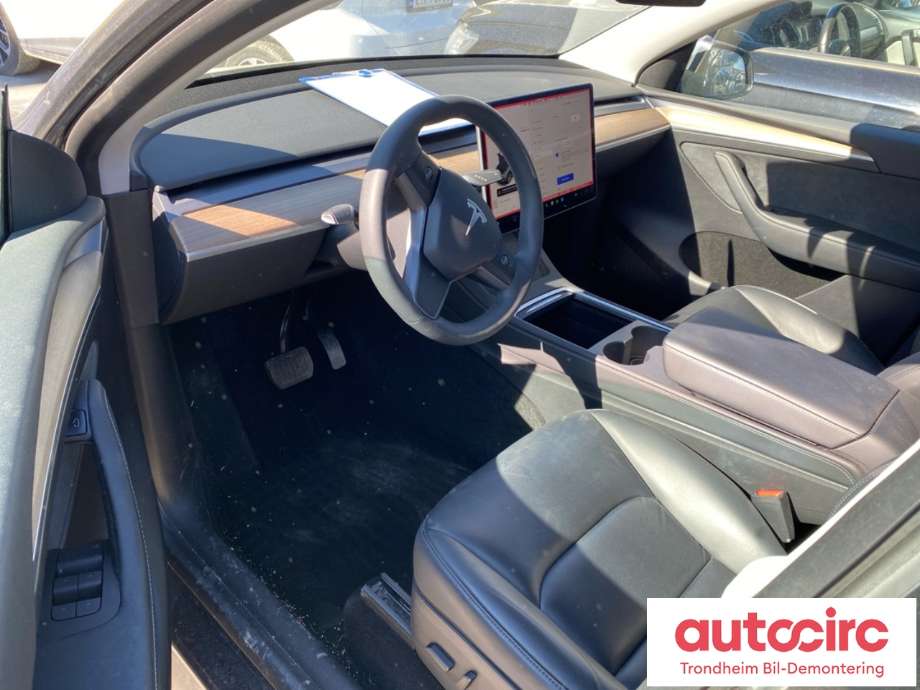 Tesla Model Y 2021-2024 (Type I) , Motorkode: 3DU, Girkassekode: TRINNLØS