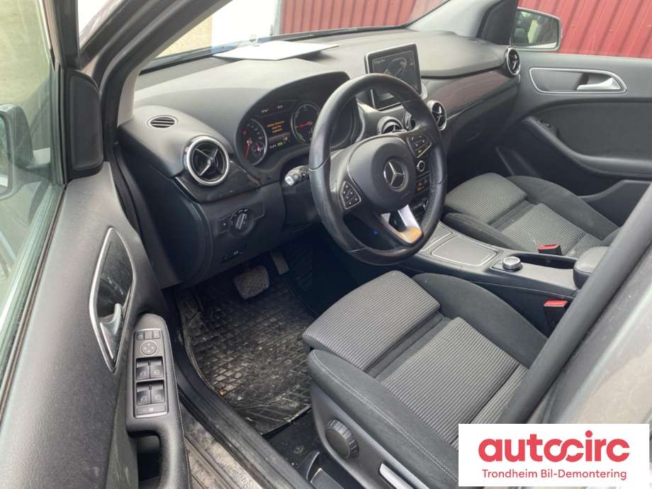 Mercedes B-Klasse, electric drive 2014-2018 (W242) (W242), Motorkode: 780990, Girkassekode: TRINNLØS