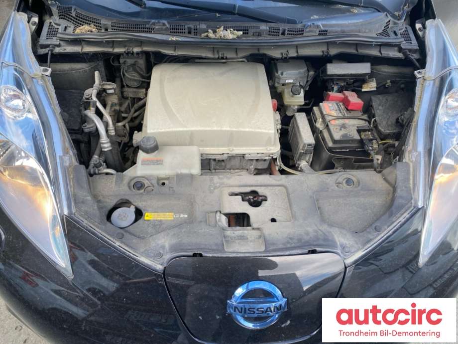 Nissan Leaf 2011-2017 (Type I) delebil , Motorkode: EM57, Girkassekode: 320103NF5B