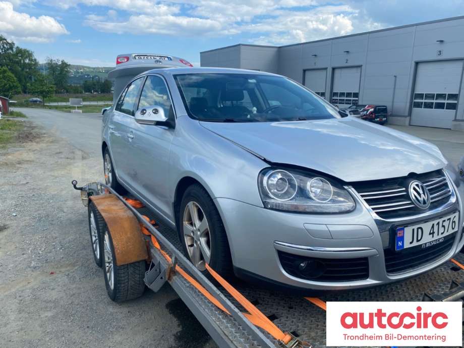 VW Jetta 2005-2010 , Motorkode: BLF, Girkassekode: 0AG 300 040 C