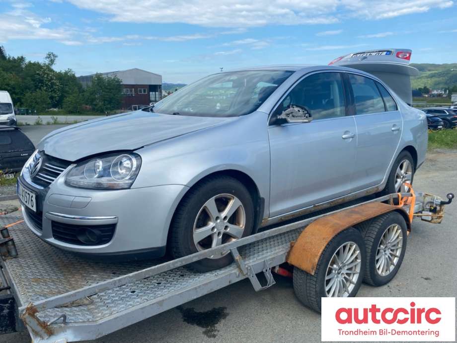 VW Jetta 2005-2010 , Motorkode: BLF, Girkassekode: 0AG 300 040 C