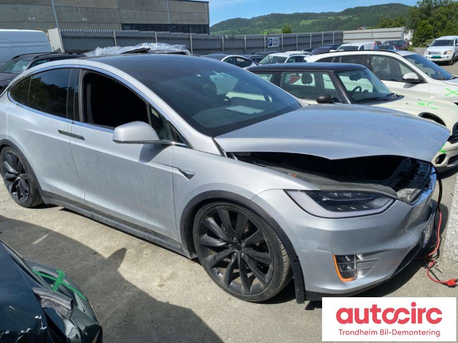 Tesla Model X 2016-->> , Motorkode: L2S|L2S, Girkassekode: TRINNLØS