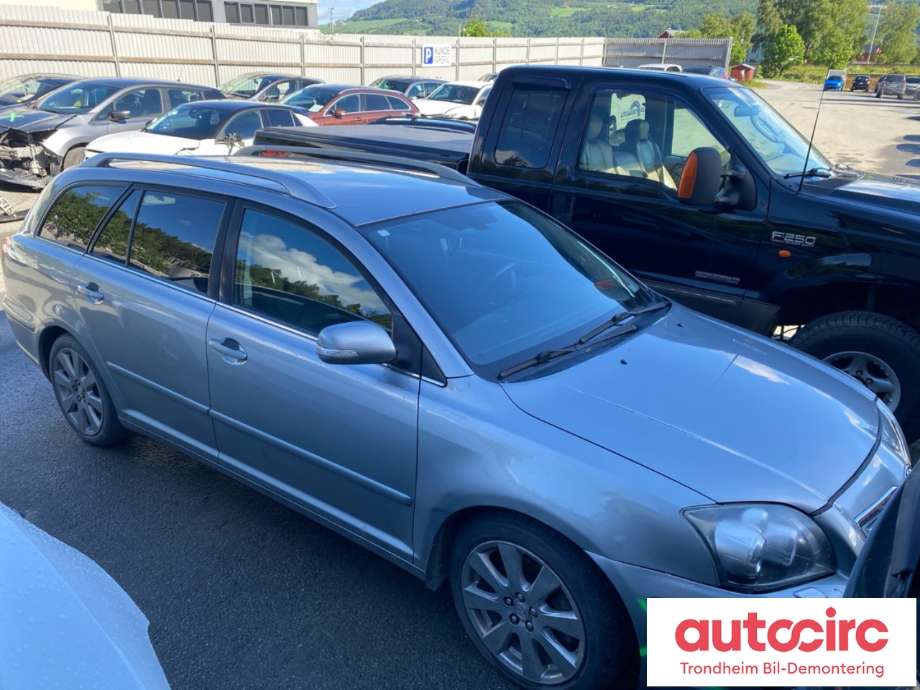 Toyota Avensis 2003-2008 (Type II) , Motorkode: 1AD-FTV, Girkassekode: 303002D151