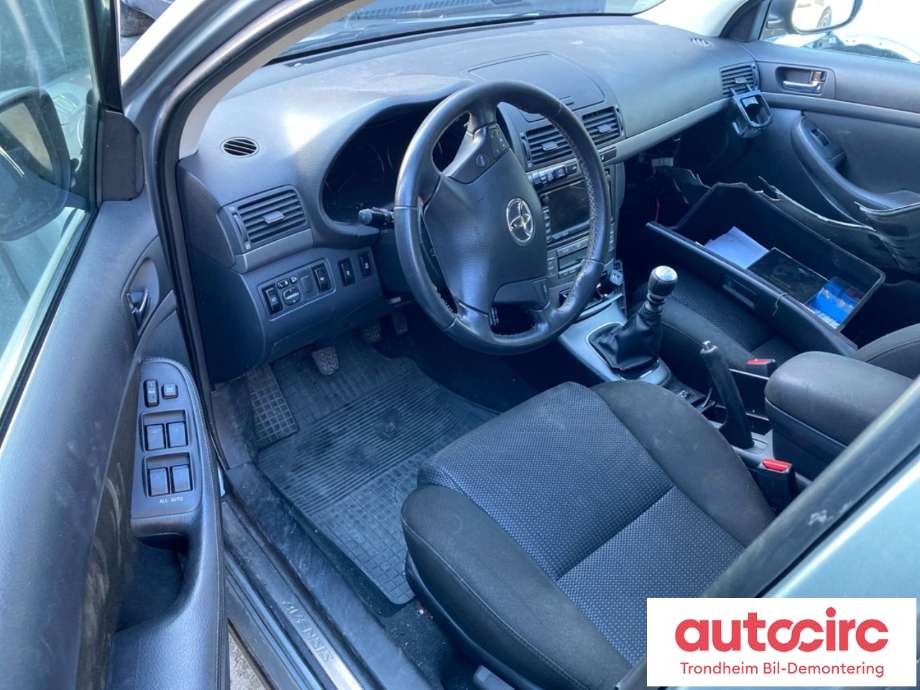 Toyota Avensis 2003-2008 (Type II) , Motorkode: 1AD-FTV, Girkassekode: 303002D151