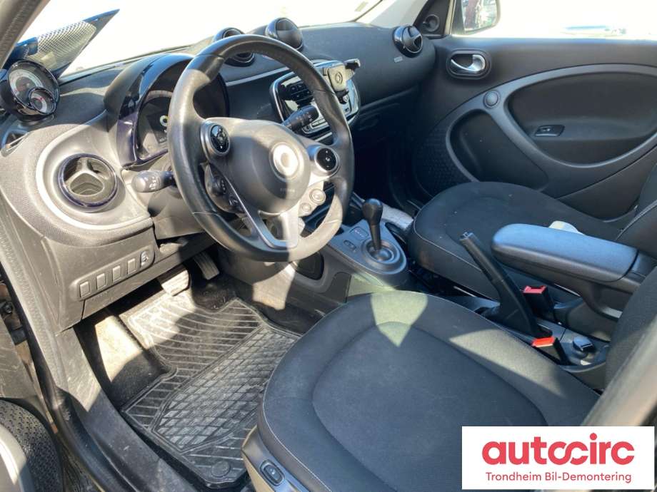 Smart Forfour 2015-->> (Type II) (W453) (W453), Motorkode: 5AL 60, Girkassekode: A4533502301