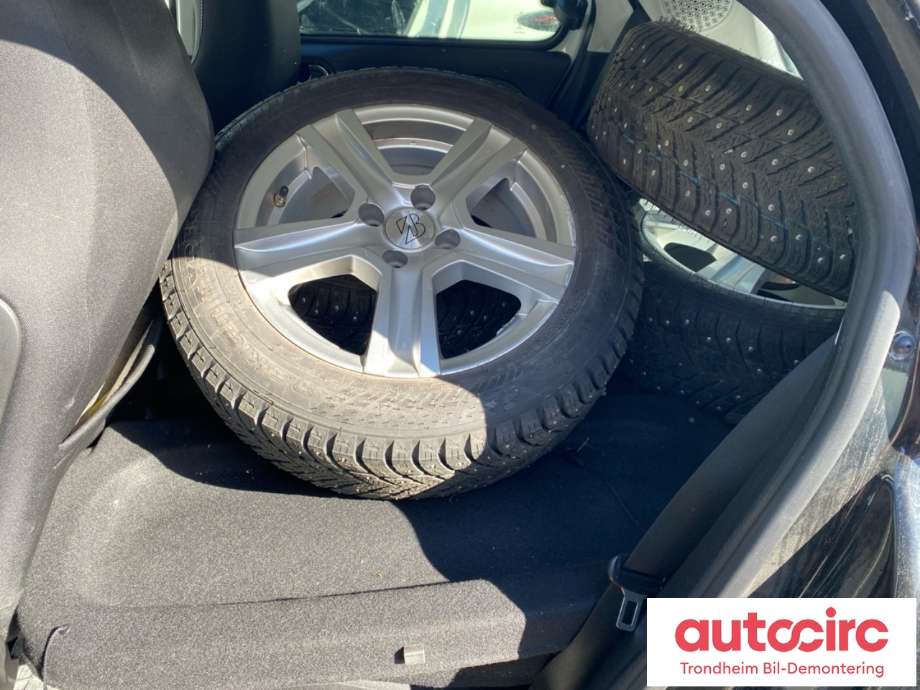 Smart Forfour 2015-->> (Type II) (W453) (W453), Motorkode: 5AL 60, Girkassekode: A4533502301