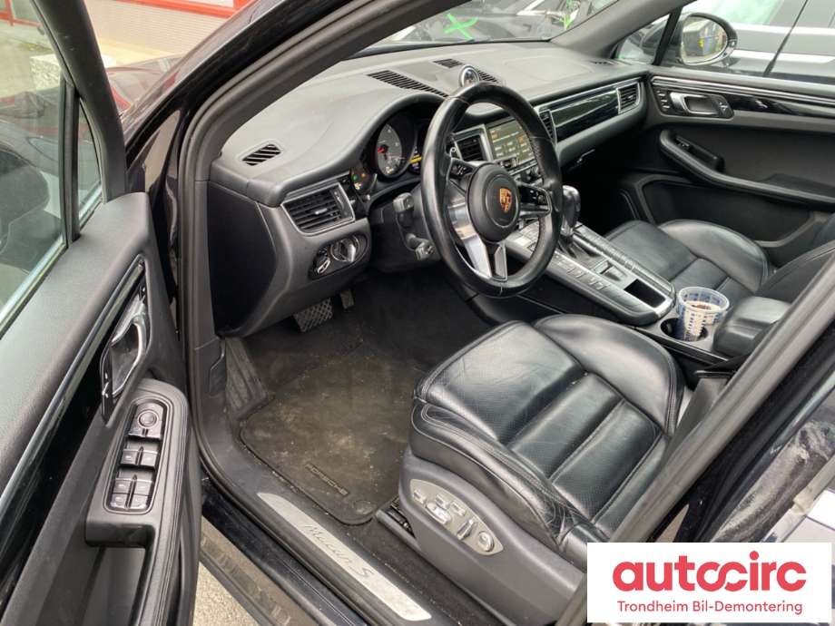 Porsche Macan 2014-->> (95B) (95B), Motorkode: CTBB, Girkassekode: A5B00