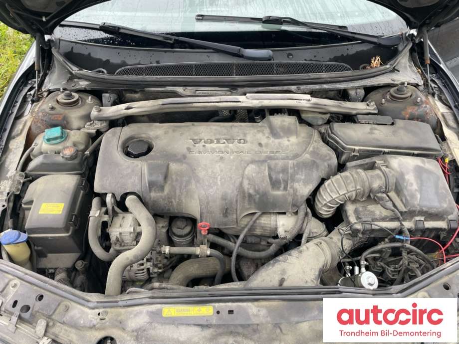 Volvo S80 1998-2006 (Type I) , Motorkode: D5244T, Girkassekode: 8667365