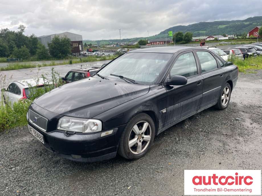 Volvo S80 1998-2006 (Type I) , Motorkode: D5244T, Girkassekode: 8667365