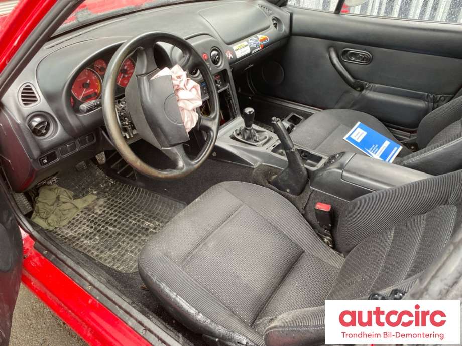 Mazda MX-5 1989-1998 (Type I) , Motorkode: B6, Girkassekode: M52617100A