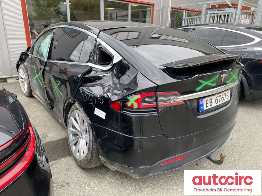 Tesla Model X 2016-->> delebil , Motorkode: 3D1|L2S, Girkassekode: TRINNLØS