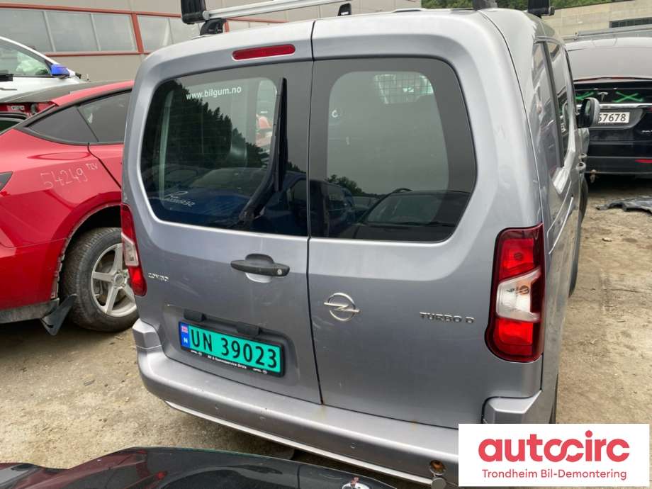 Opel Combo E 2019-->> , Motorkode: D15DT, Girkassekode: 1623092980