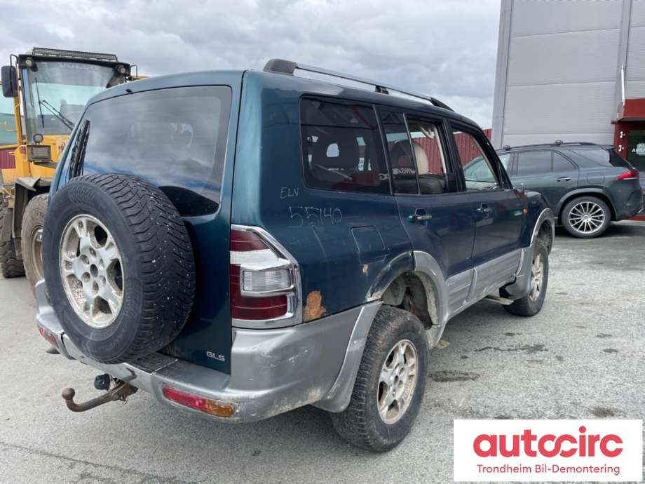 Mitsubishi Pajero 2000-2006 (Type III) , Motorkode: 4M410T6060, Girkassekode: MR498051