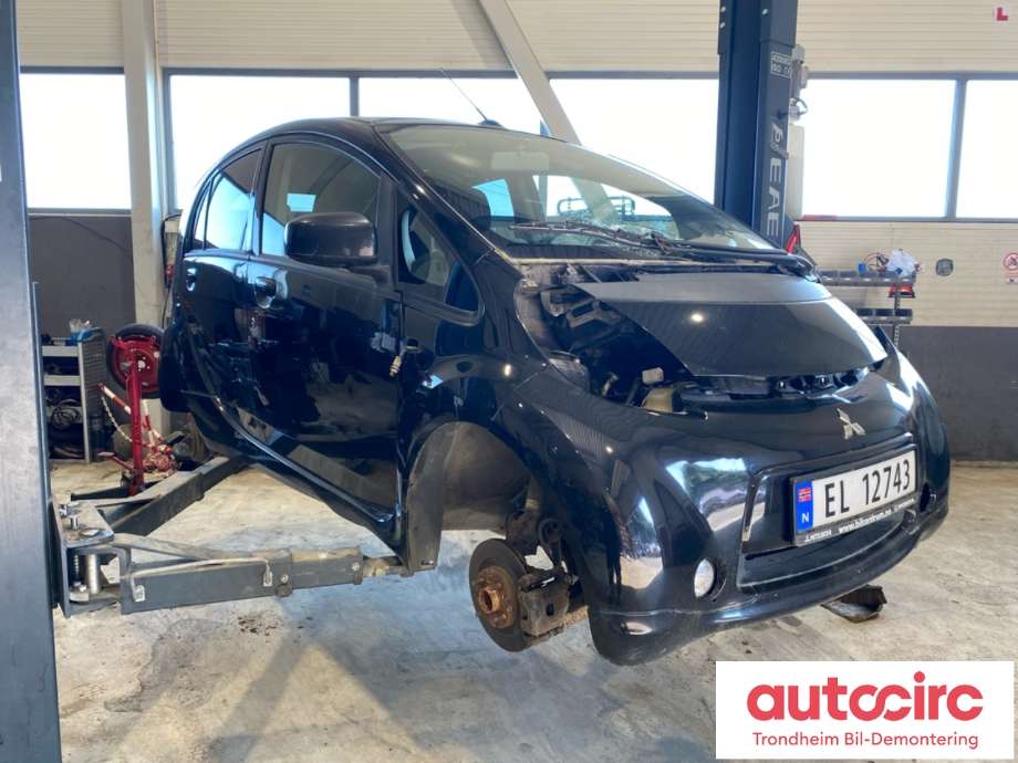 Mitsubishi i-MiEV 2010-->> , Motorkode: Y4F1, Girkassekode: