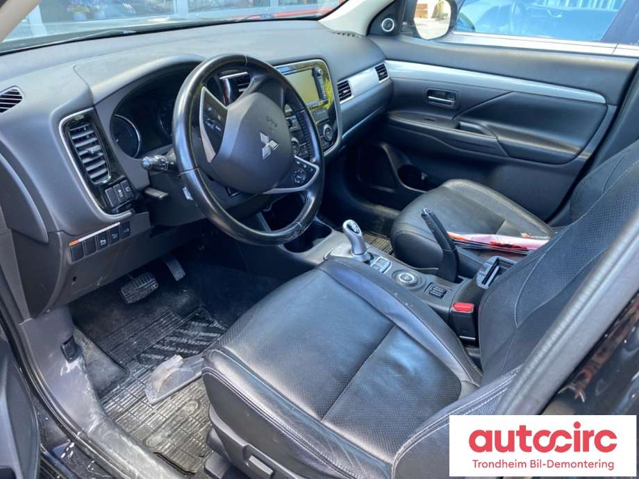 Mitsubishi Outlander 2012-2015 (Type III, Fase 1) delebil , Motorkode: 4B11, Girkassekode: 2700A404