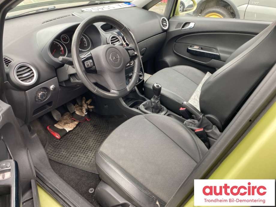 Opel Corsa D 2006-2014 , Motorkode: LB4, Girkassekode: ML5