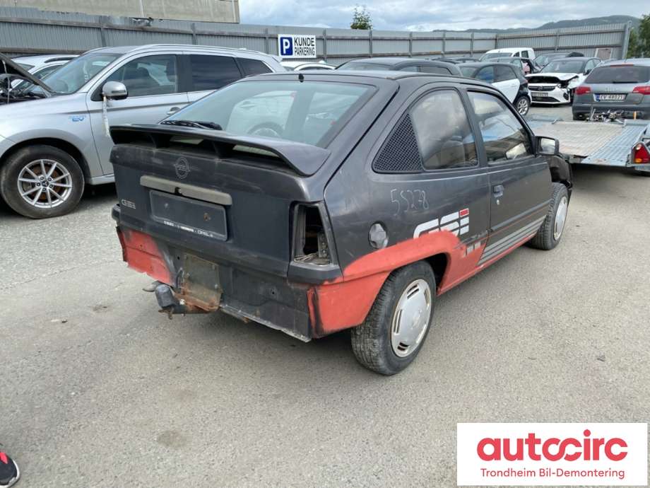 Opel Kadett E 1985-1991 , Motorkode: C18NE, Girkassekode:
