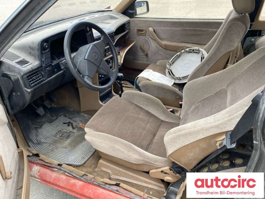 Opel Kadett E 1985-1991 , Motorkode: C18NE, Girkassekode: