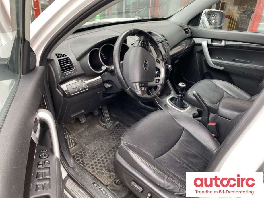 Kia Sorento 2003-2009 Type I , Motorkode: D4HA, Girkassekode: 430003B010