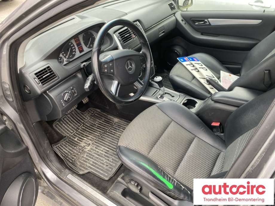 Mercedes B-Klasse 2011-2018 (W246) delebil , Motorkode: 640940, Girkassekode: A1693702300