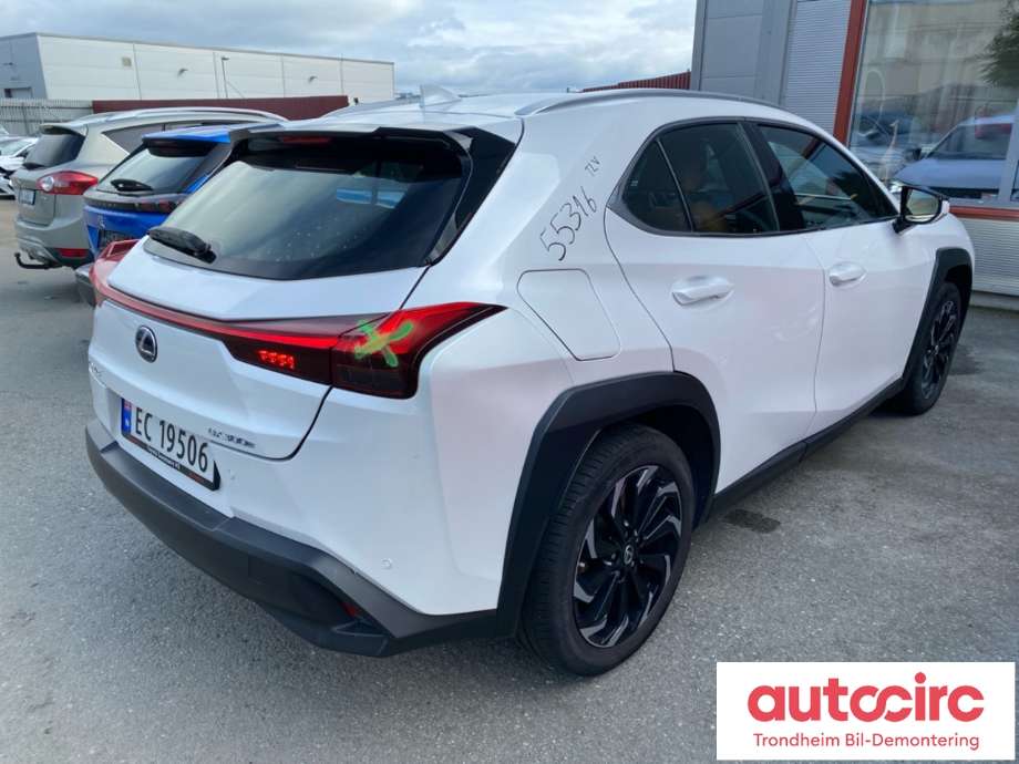 Lexus UX 2018-->> , Motorkode: 4KM, Girkassekode: 3060076020