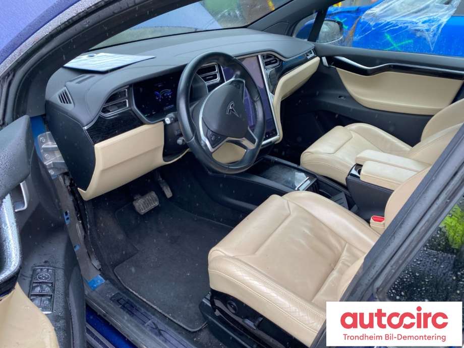 Tesla Model X 2016-->> , Motorkode: L2S|L2S, Girkassekode: TRINNLØS