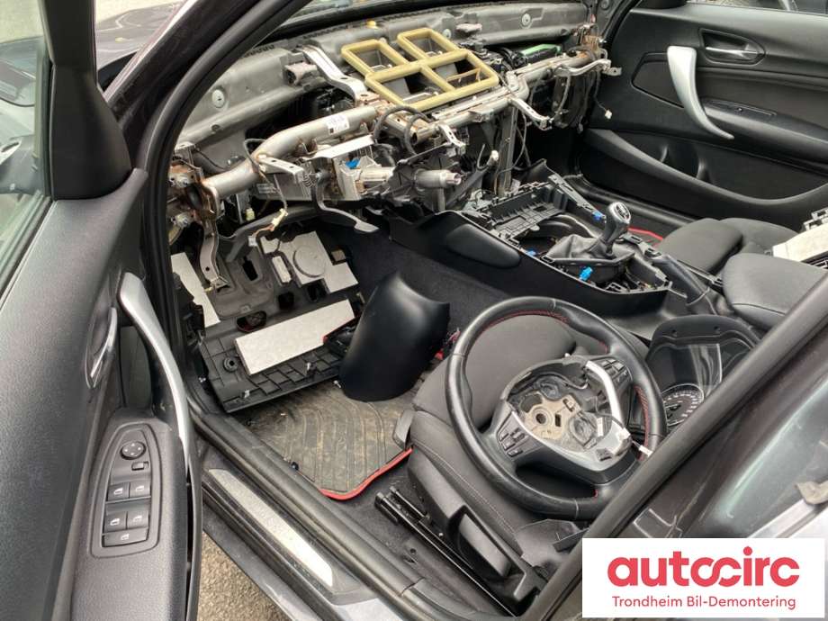 BMW 1-Serie 2011-2015 (Fase 1) (F20/F21) (F20/F21), Motorkode: N47D20C, Girkassekode: 23008610983