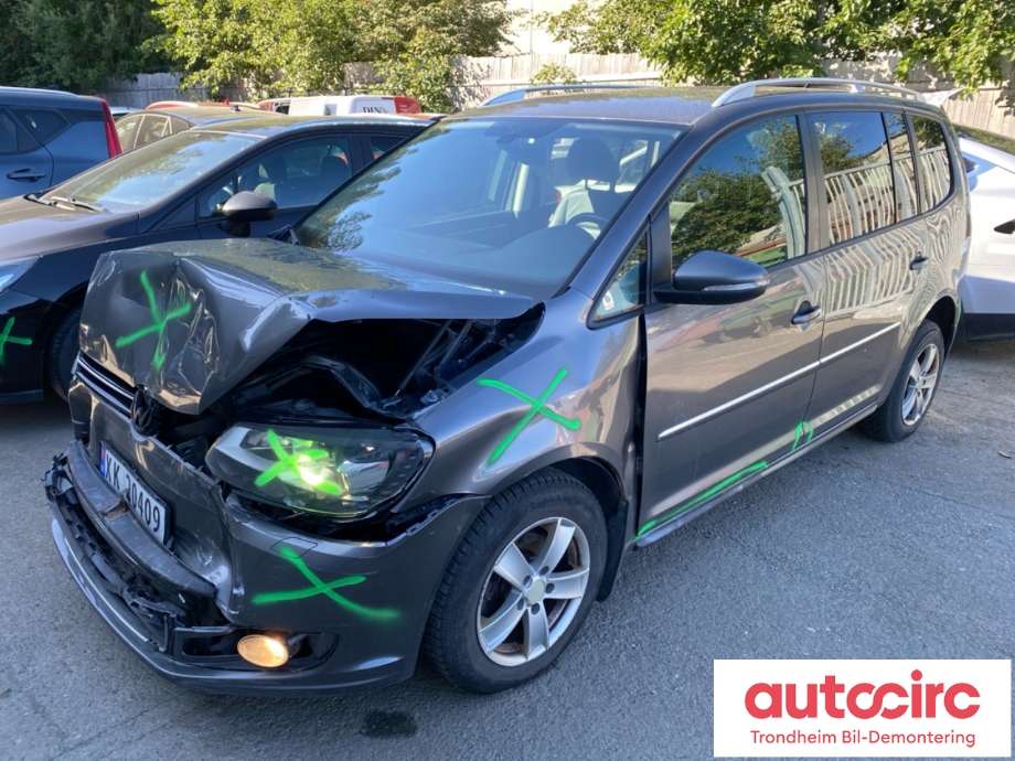 VW Touran 2010-2015 (Type I, Fase 3) , Motorkode: CAYC, Girkassekode: NKA