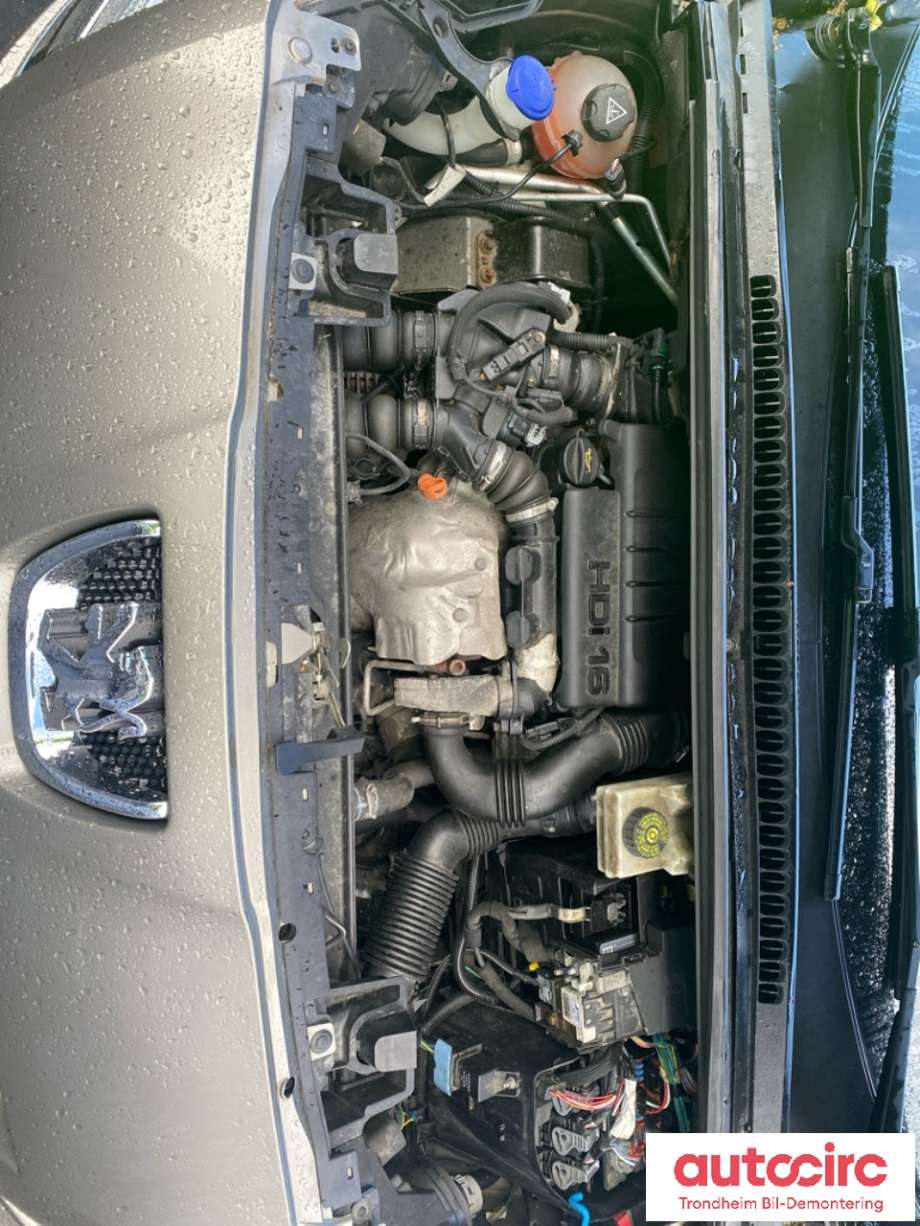 Peugeot 5008 2010-2017 (Type I) , Motorkode: 9H01, Girkassekode: 2231A9