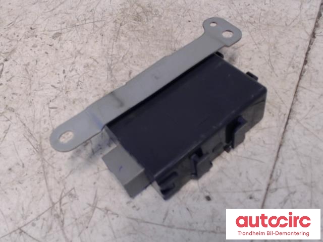 Styreenhet diverse til Toyota Land Cruiser 120 2002-2009  (GATEWAY|8911160020|89111-60020|)